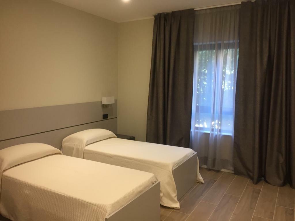 Roma Rooms Ancona Ngoại thất bức ảnh